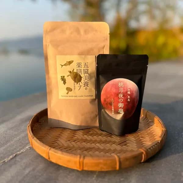 薬膳スープ＆桃月夜の御塩セットギフトセット（数量限定品）