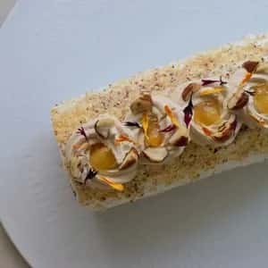 栄養学とアートの融合。甘味料不使用未体験の口福・VEGGI de PAN （5月はヘーゼルナッツクリームロールケーキVEGGI de PAN)【完全オーガニック・グルテンフリー・低糖質】