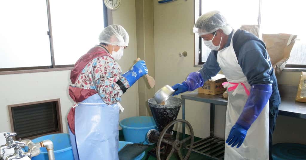 小淵沢味噌の商品一覧 背景