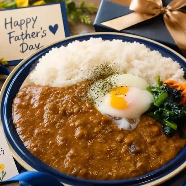 【父の日に】辛い。でも、スプーンが止まらない。うま味たっぷり!!辛口スパイスカレー。厳選4種の食べ比べセット ＜無添加・グルテンフリー・砂糖不使用天日塩100%＞ 
