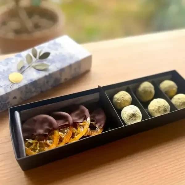 【母の日ギフト】宮崎の春を、ひと箱に。｜無添加Bean to Barチョコレート 日向夏オランジェット＆みやだいずきなこトリュフ
