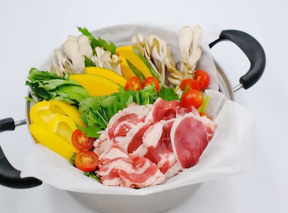 阿蘇の草原育ち＜羊肉スライス＞臭みが少なく食べやすい希少な国産羊肉！焼肉・炒め物・煮込みに幅広く活躍