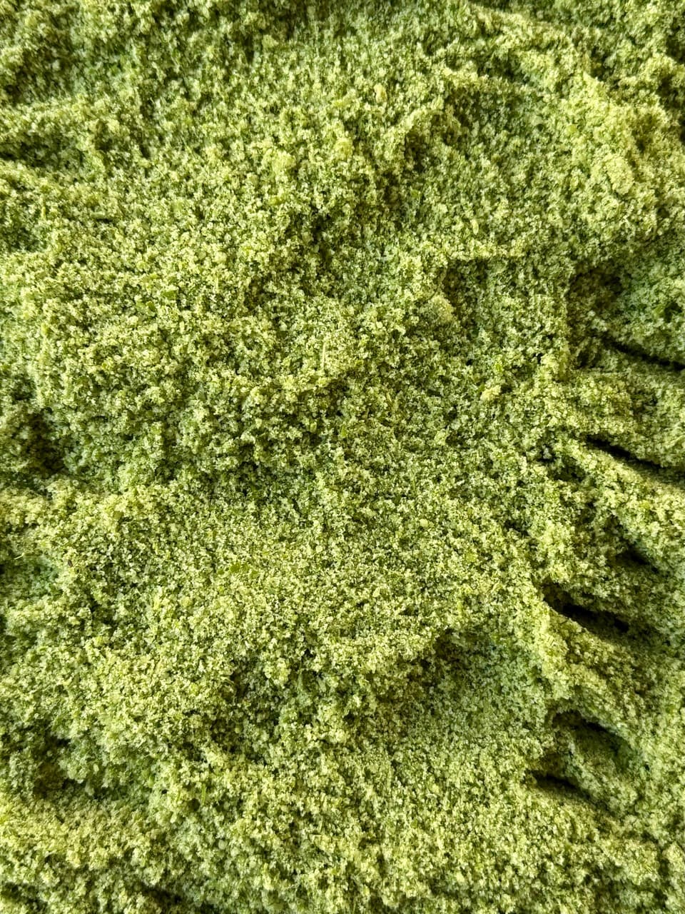 ウチの畑のハーブのお塩　無農薬　ハーブソルト　塩　バルヤンナイク