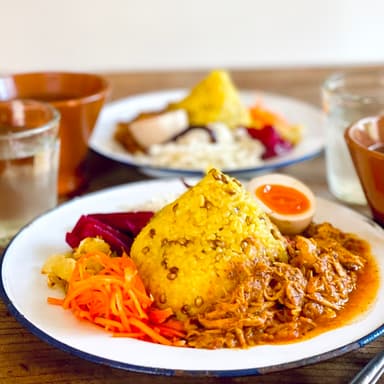 丸鶏はカレーになりました。