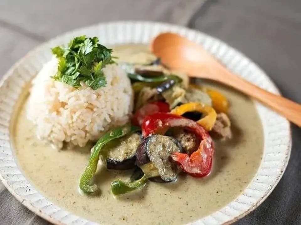 唐辛子農家の作るグリーンカレーペースト＜グルグルグリーンカレー＞農薬化学肥料不使用・厳選素材
