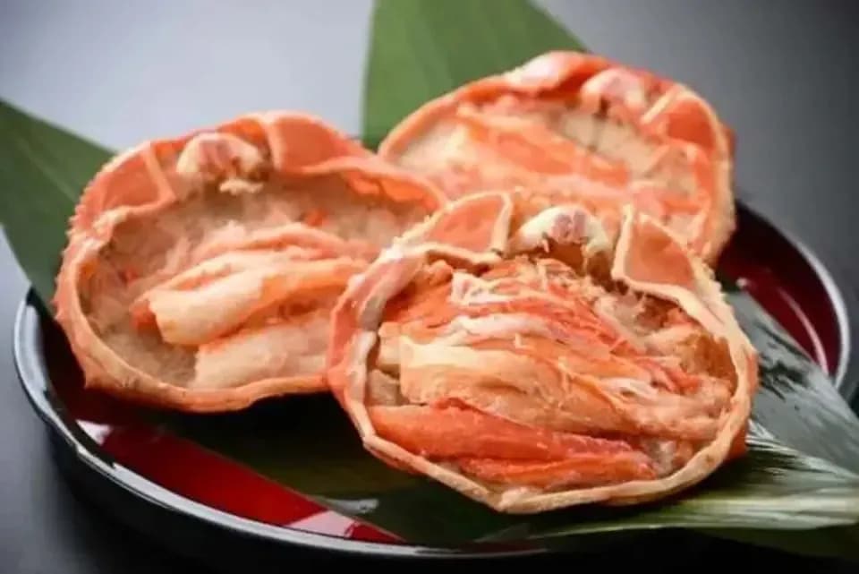 紅ズワイガニ甲羅盛り≪ギフトにも≫剥く手間なし　化学調味料・保存料不使用・越前漁師産地直送