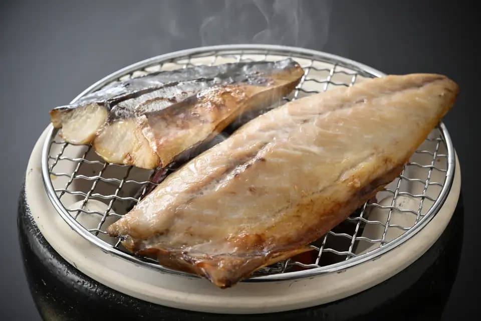 骨取り一夜干し鯖　半身　無添加　保存料不使用　