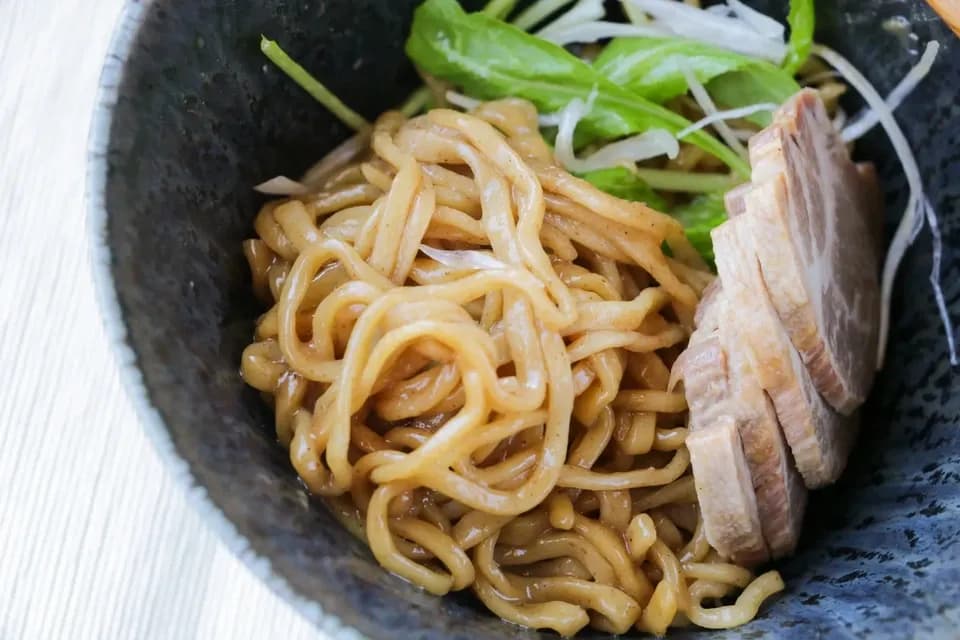 【特選ギフト】しぇんろん名物！油そばギフトセット自家製調味ラー油ふりふり付き