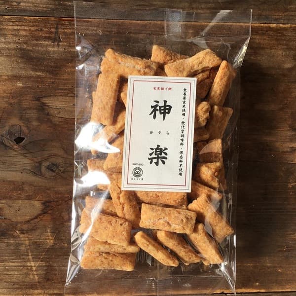 玄米揚げ餅（おかき）　100ｇ　「神楽　かぐら」