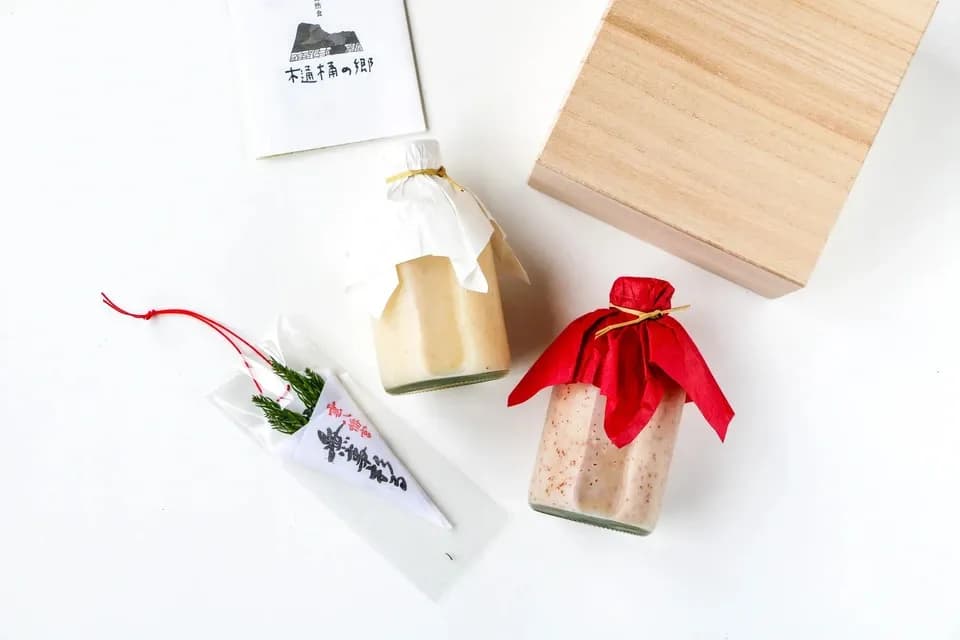 非加熱〈紅白生あま酒ギフトセット〉自然栽培米と天然水仕込み／火入れなし・麹菌そのまま