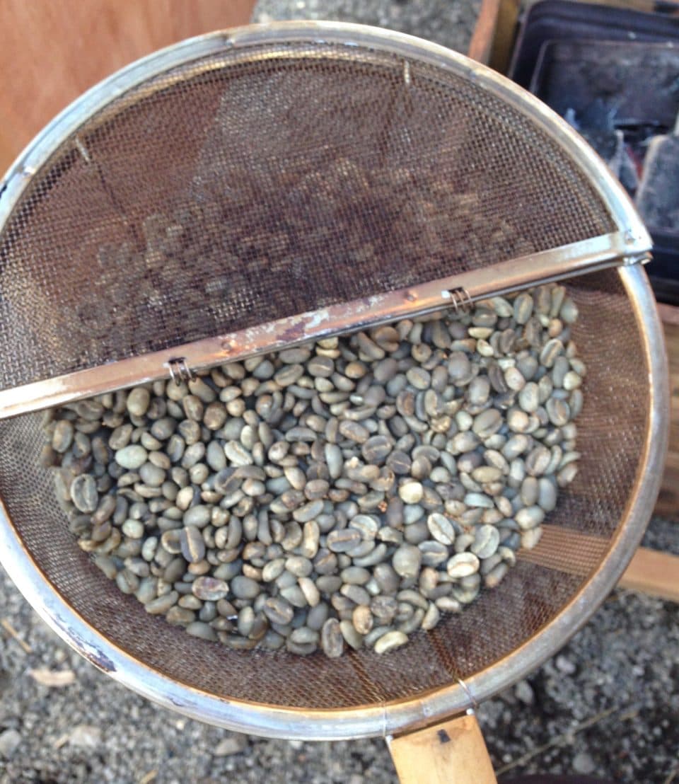 無農薬有機栽培コーヒー豆（完全炭火焙煎）
