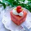 ストロベリーアイスケーキ　4個入り