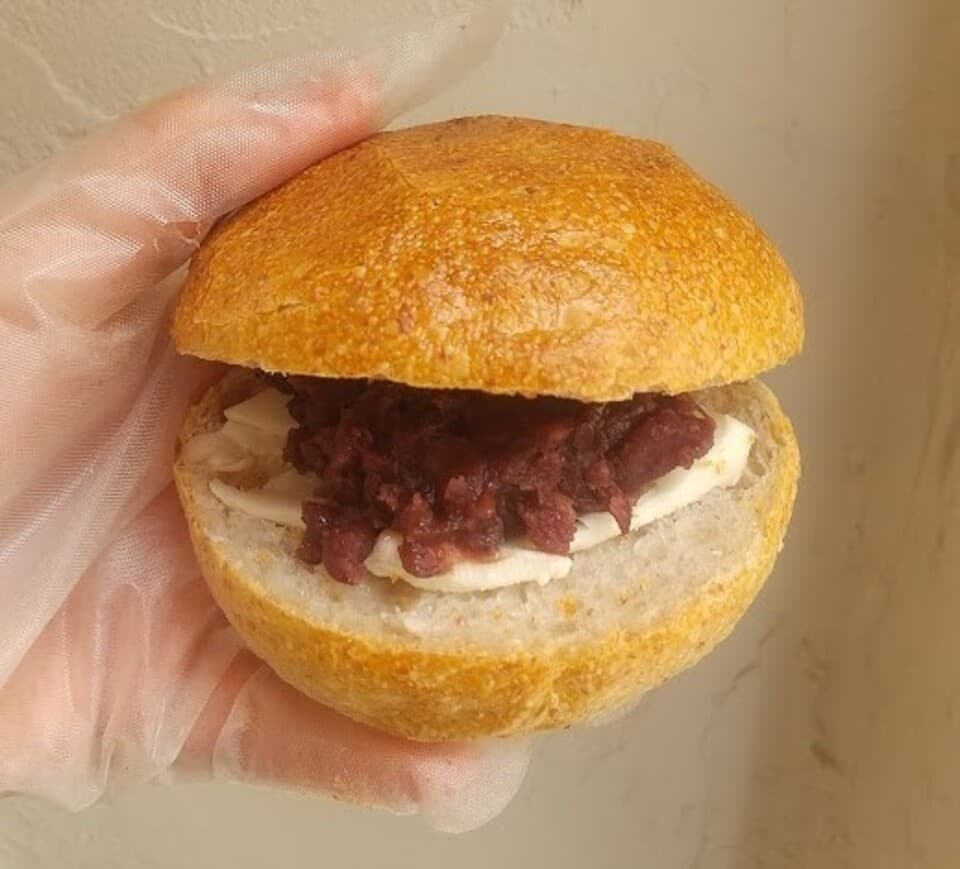 国産小麦の石窯スイーツ＜あんバターサンド3個＋北欧シナモンロール3個＋カントリークッキー2枚＋スコーン3個＞人気のスイーツ詰め合わせ！