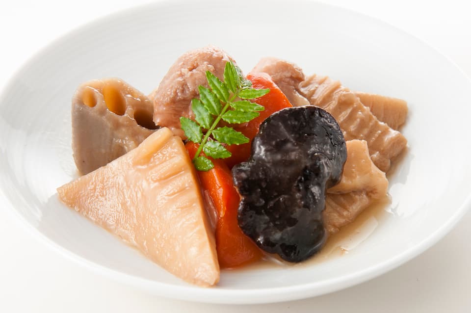 金沢伝統の郷土料理〈加賀じぶ煮とすだれ麩のじぶ煮巻〉昔ながらの丸大豆醤油と本みりんで仕上げた安心惣菜詰め合わせ