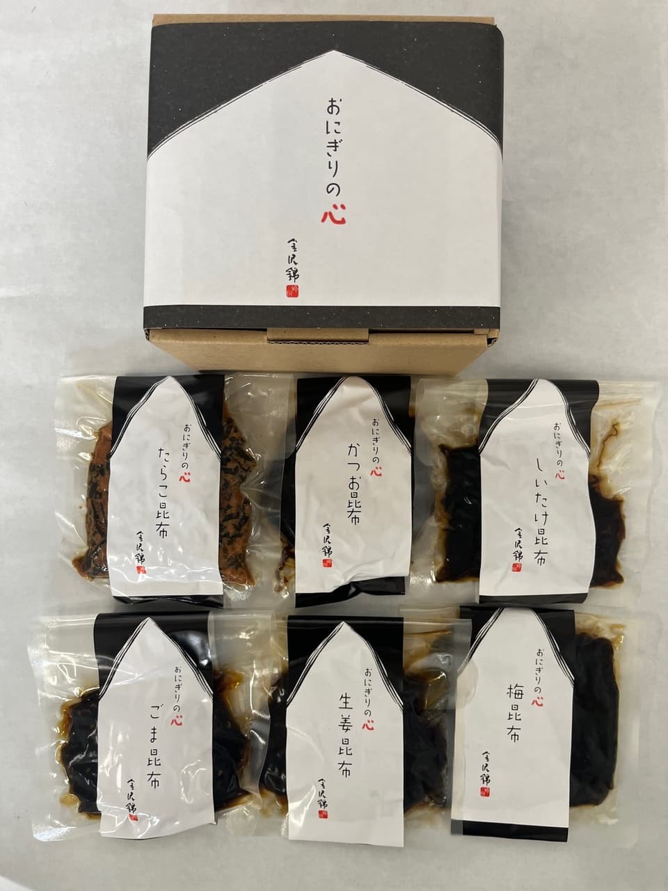 ごはんをよりおいしく〈やさしい味に仕上げたおにぎりの心セット〉食品添加物不使用で安心ごはんのお供詰め合わせ６種たらこ昆布・かつお昆布・しいたけ昆布・ごま昆布・生姜昆布・梅昆布