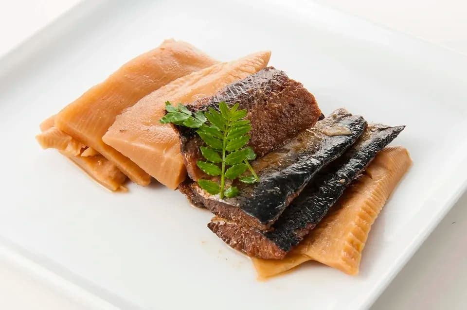 春の旬食材たけのこと身欠きにしん使用のおそうざい〈にしん竹の子煮〉やさしい味に仕上げた春食材
