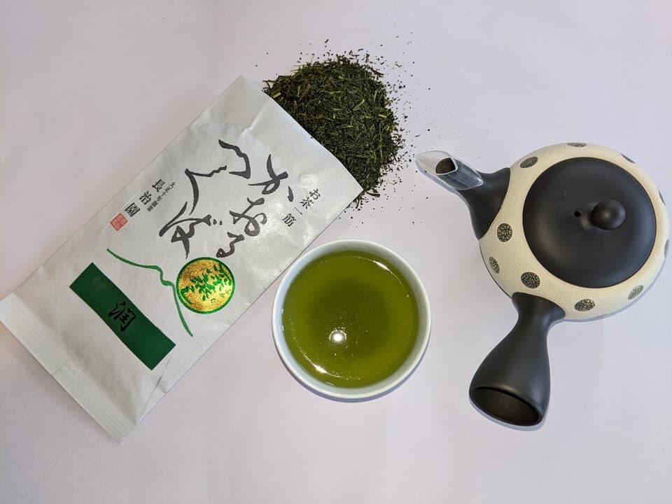 深い味わいの中に苦み広がる深蒸し茶＜潤＞無農薬・無化学肥料栽培茶