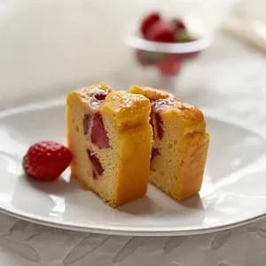 ＊販売期間終了＊グレインフリーケーキブレッド【苺】穀物・小麦・米粉・白砂糖・乳製品不使用