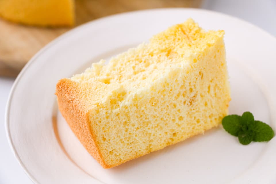 農薬不使用米粉と有機素材で手作り＜ふんわりしっとり米粉シフォンケーキ/ホール＞ノンオイルで乳・小麦・食品添加物不使用
