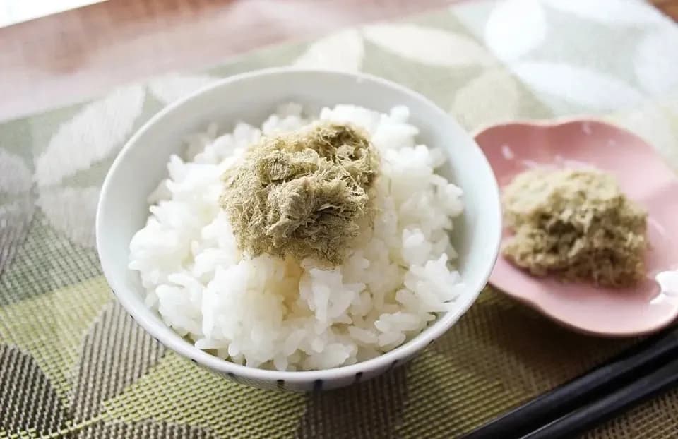 無添加・北海道産の根昆布入とろろ昆布