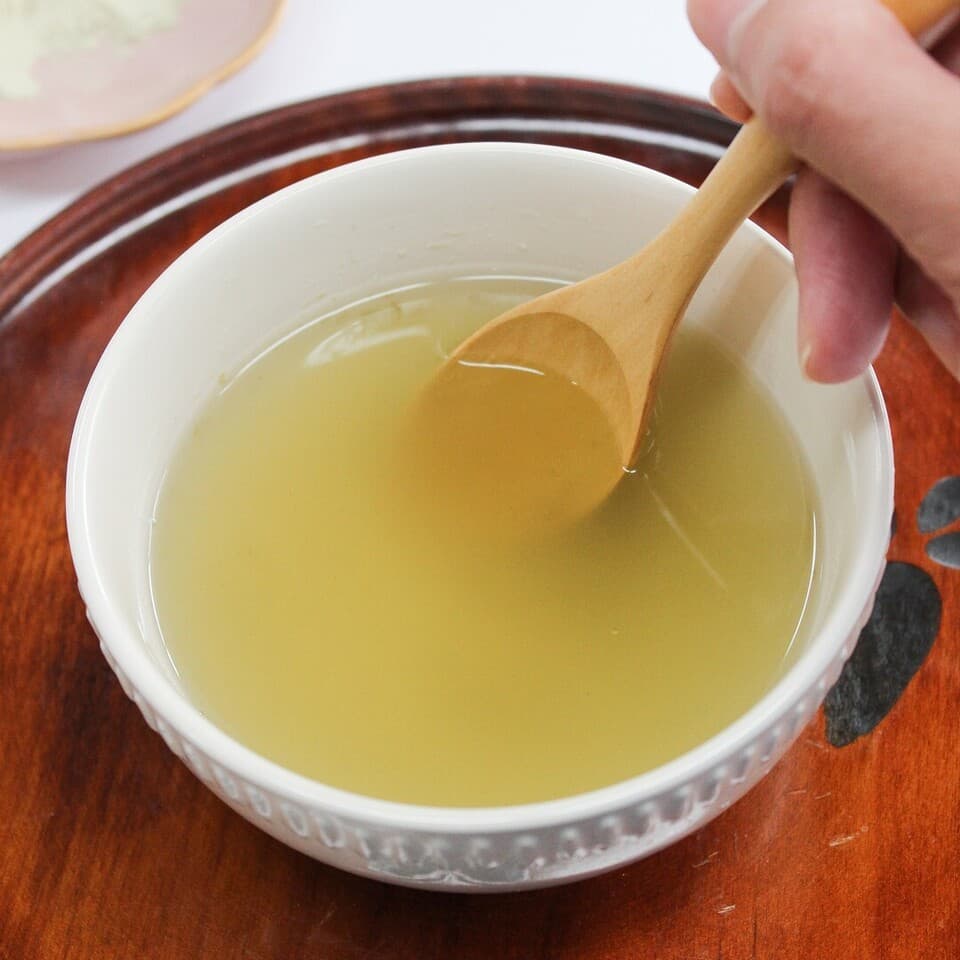 ～自然の旨み調味料～北海道産根昆布で作った根昆布粉末 (昆布茶と同じようにお料理にお使い下さい)