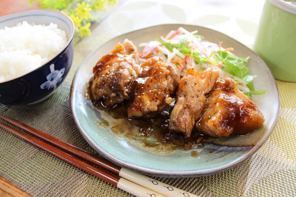 ～自然の旨み調味料～北海道産根昆布で作った根昆布粉末 (昆布茶と同じようにお料理にお使い下さい)