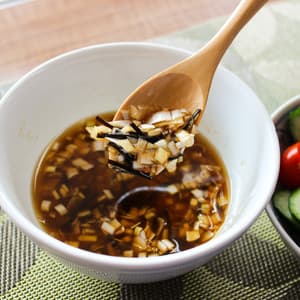 ごま油香る万能塩昆布ダレ