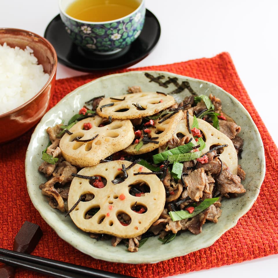 れんこんと牛肉の梅塩昆布炒め