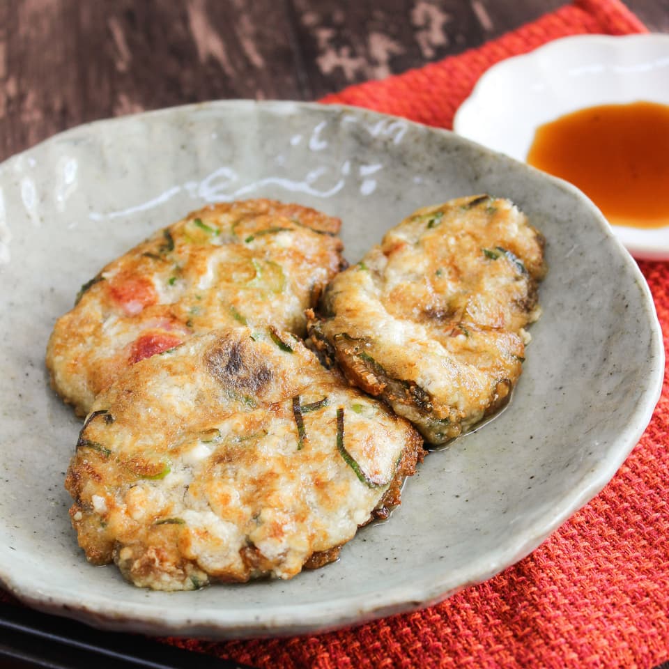 外はカリッ！中はもちもち豆腐もち