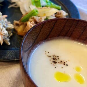 さらたま糀でサラダ玉ねぎポタージュスープ