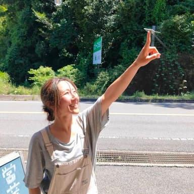 指を出したら止まってくれました