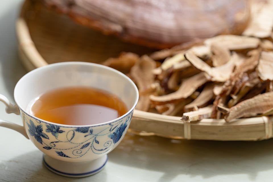 超希少【原木霊芝】乾燥スライス（京都京北産・農薬不使用）煎じて飲用がおすすめ