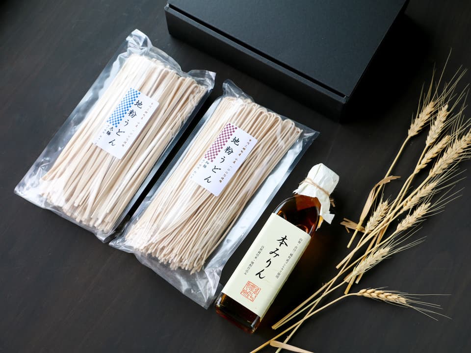 ギフトに！「地粉うどん」と「本みりん」セット