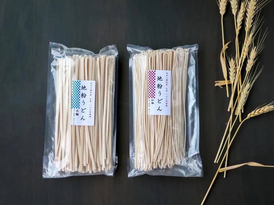 農薬・化学肥料・除草剤不使用「地粉うどん」