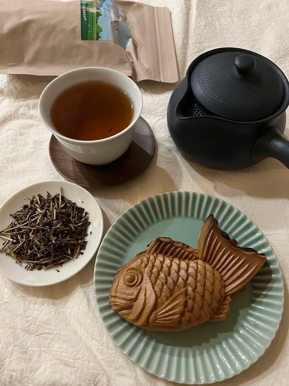 香り格別 茎ほうじ茶 一番茶原料 砂煎り製法　リーフ　伊勢度会茶