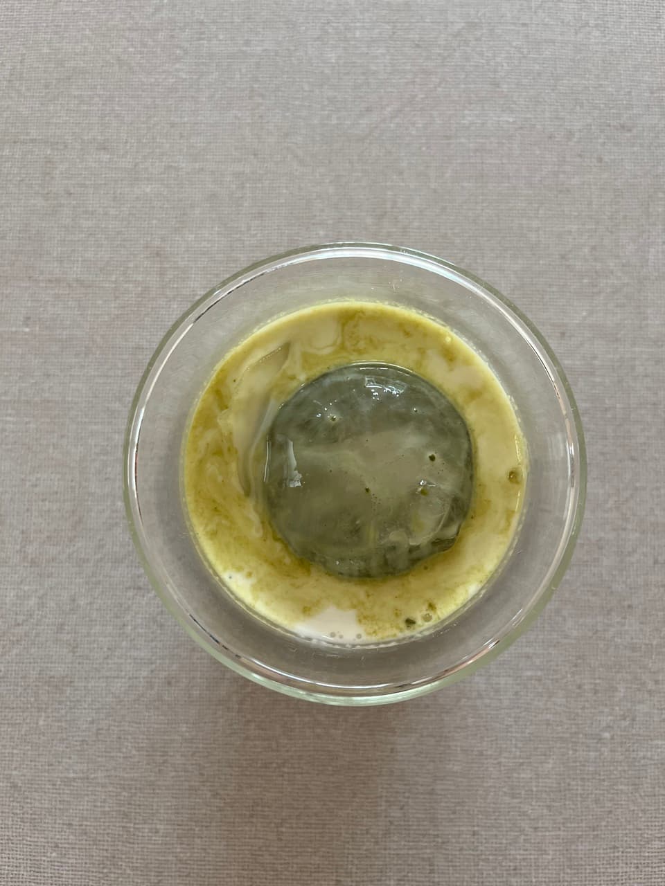 粉末緑茶　石臼挽き　製菓にも◎　一番茶詰みの柔らかい新芽が原料　農薬を使わずに育てたお茶