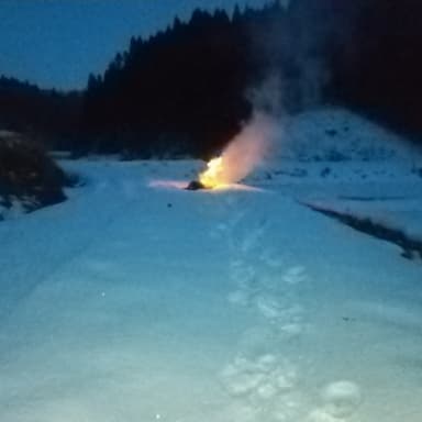 冬の田んぼ 雪国