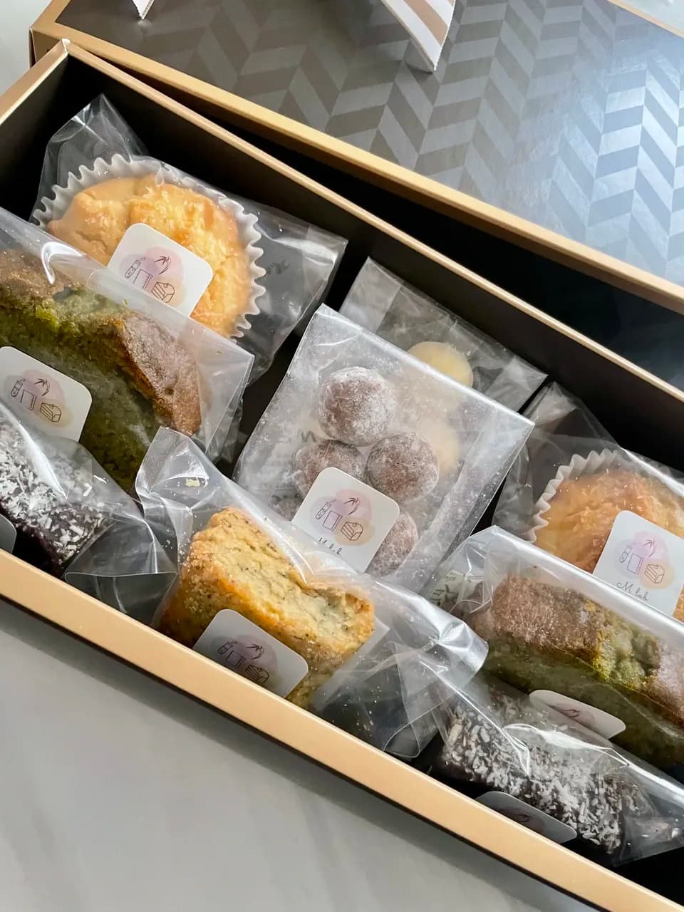 カラダに寄り添うグルテンフリー甘さ控えめのやさしい焼き菓子セット