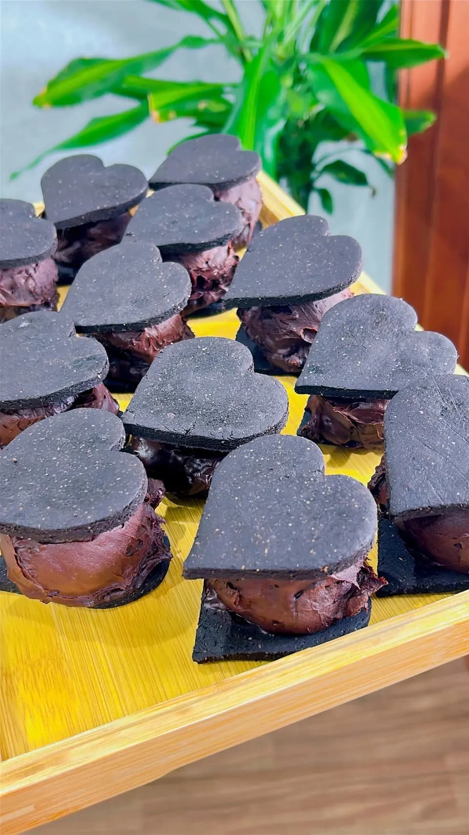 ＜ギフトにオススメ♡生チョコサンドクッキー3個セット＞生チョコはチョコレート不使用