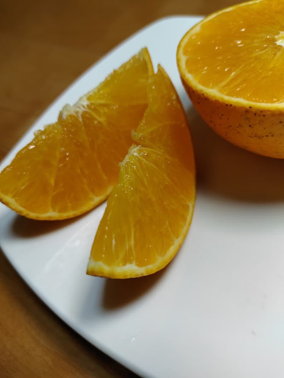 愛媛果試２８号　自然栽培（農薬不使用・化学肥料不使用・除草剤不使用）
