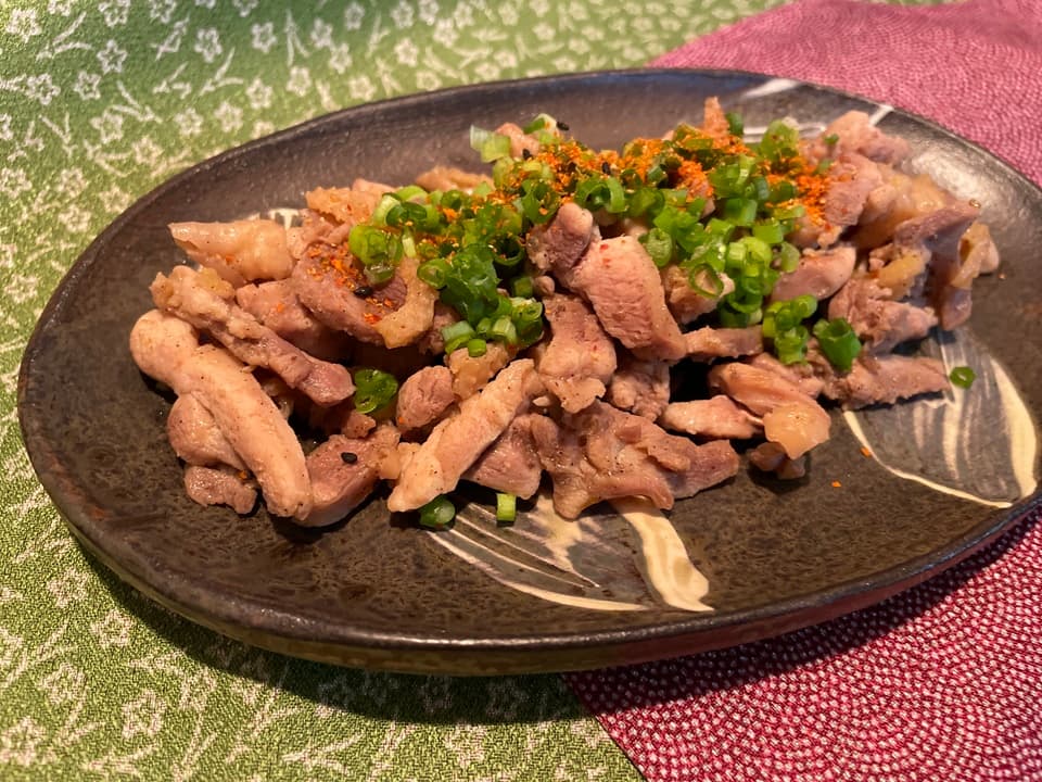 【希少】感謝を込めて。放牧鶏「暖鷄」［親鶏肉１羽まるごとセット］