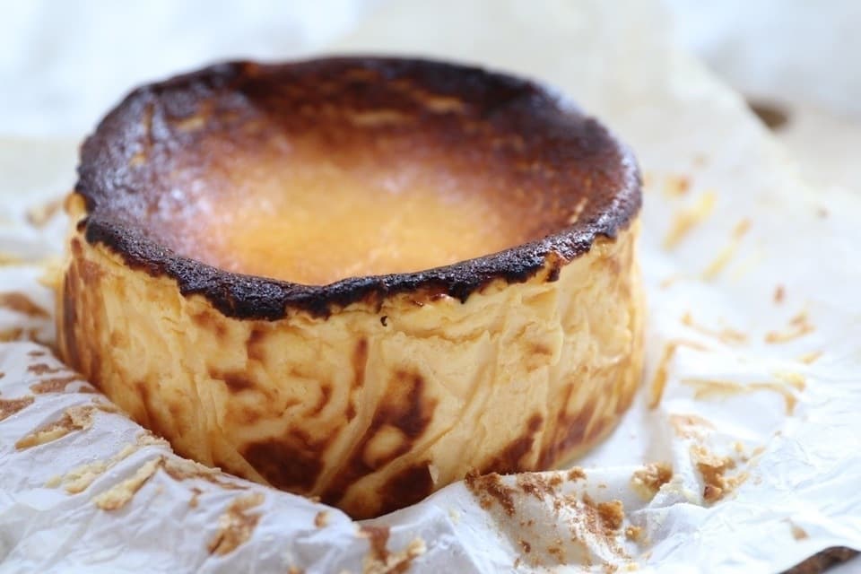 ［最後の焼き上げ］濃厚プレミアムバスクチーズケーキ/プレーン/Premium Basque Cheesecake【TAMAGOMANIA】長崎