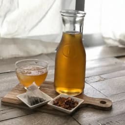 カカオハスクティーを水出しで。夏に楽しむ香ばしいカカオのお茶