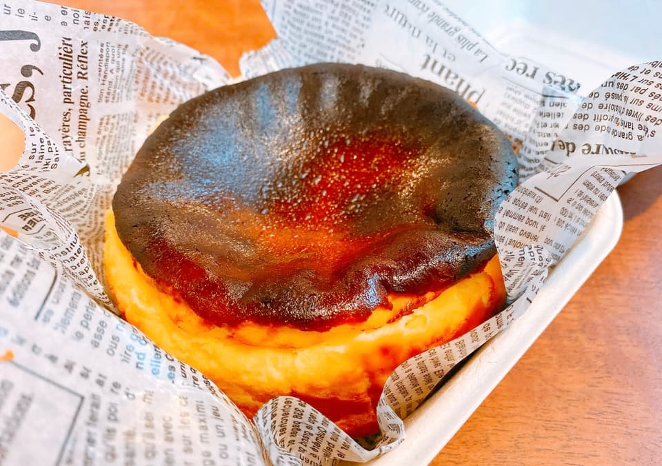 バスクチーズケーキ