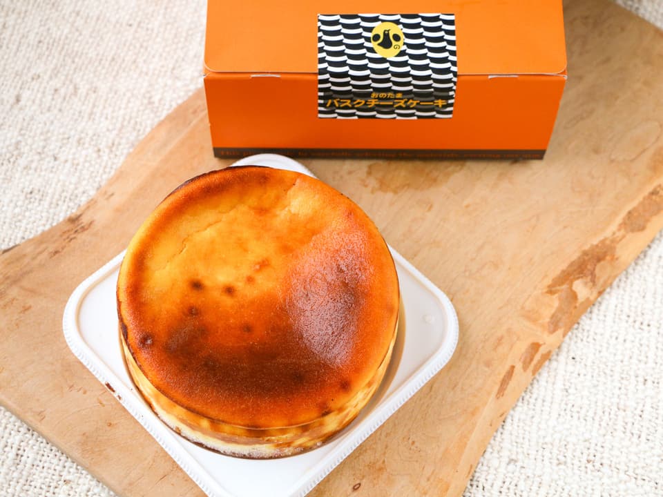 バスクチーズケーキ