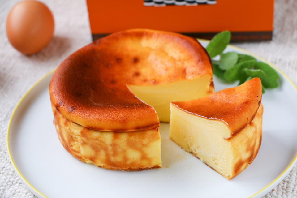 バスクチーズケーキ