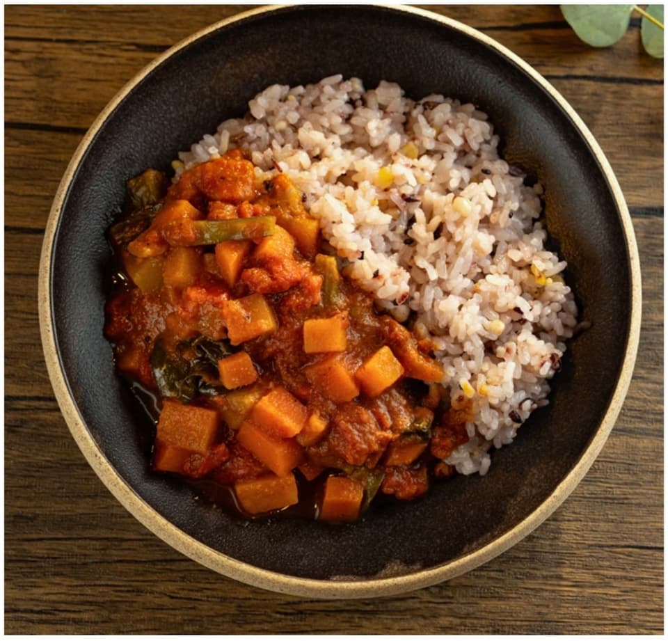 真空冷凍パック　化学調味料無添加惣菜＜季節野菜のトマトカレー＞10パックset