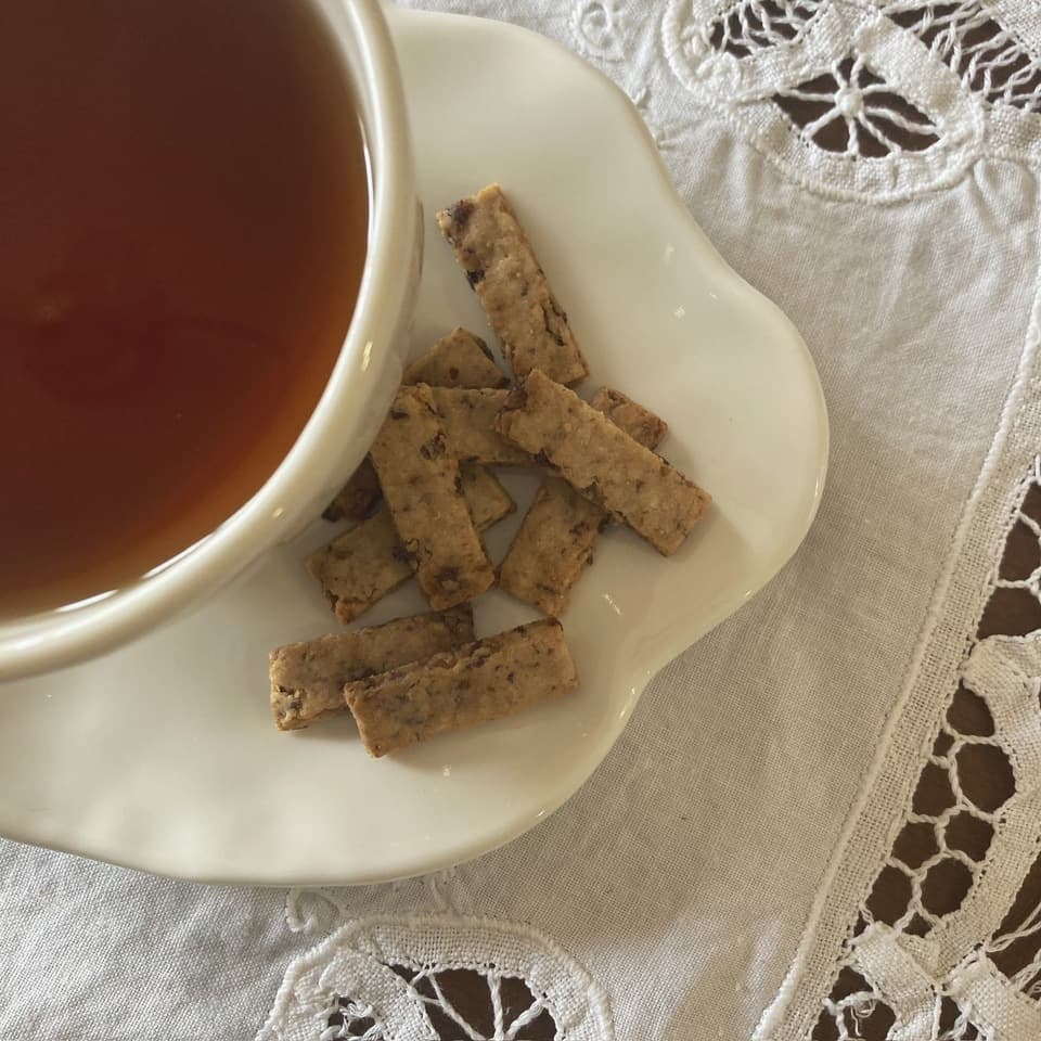 無農薬米粉のクッキー　100%無農薬・有機食材《甘味料不使用で甘くない》砂糖・小麦・卵・乳製品・大豆・食品添加物不使用