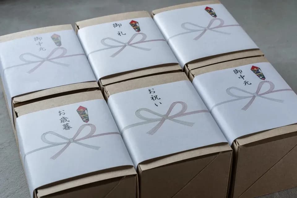 ＜無添加・あんずのロールケーキ１本＞有機農家の厳選素材でふわっ、もちっの新食感