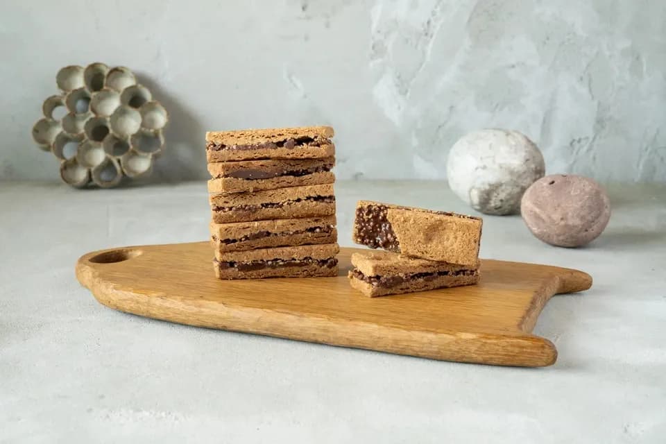 無添加　糸チョコクランチ